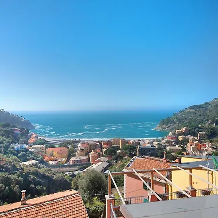 Bilocale Serra Bonassola