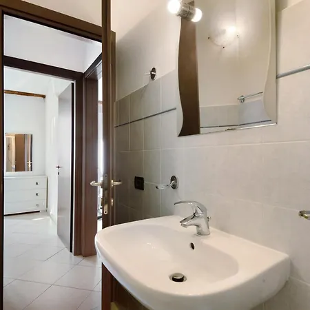 Bilocale Serra شقة *